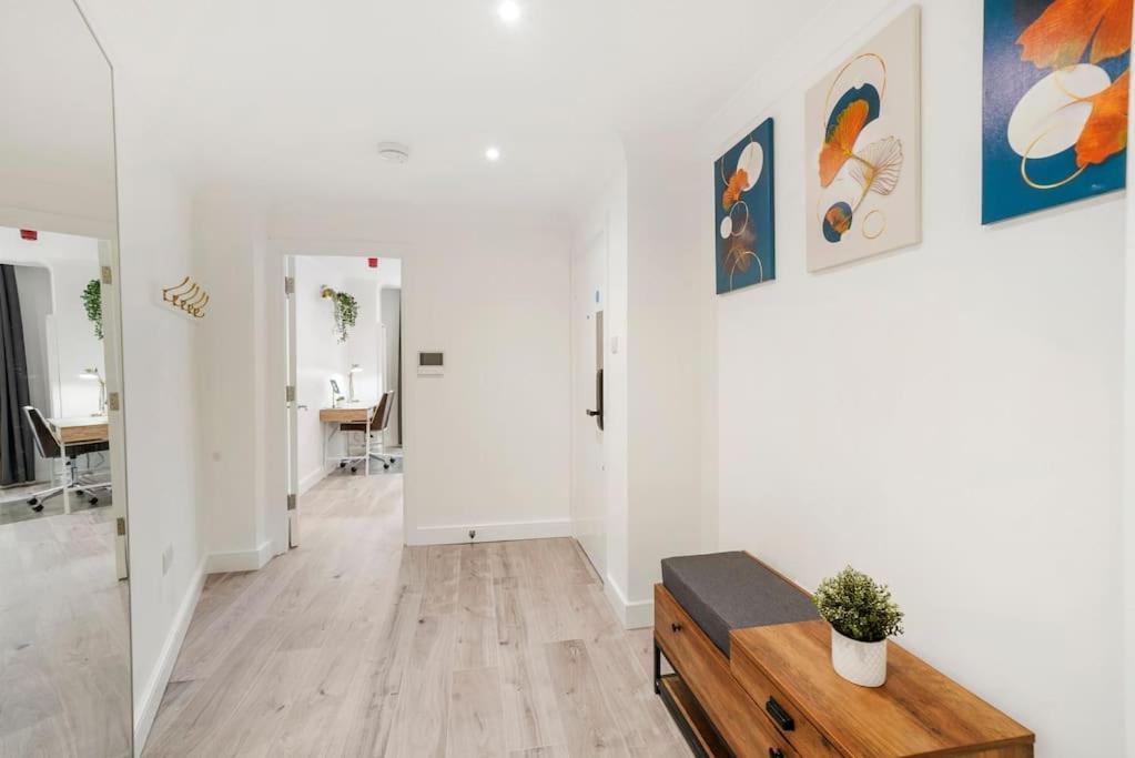 Modern 2 Bedroom Apartment In The Heart Of London Exteriör bild