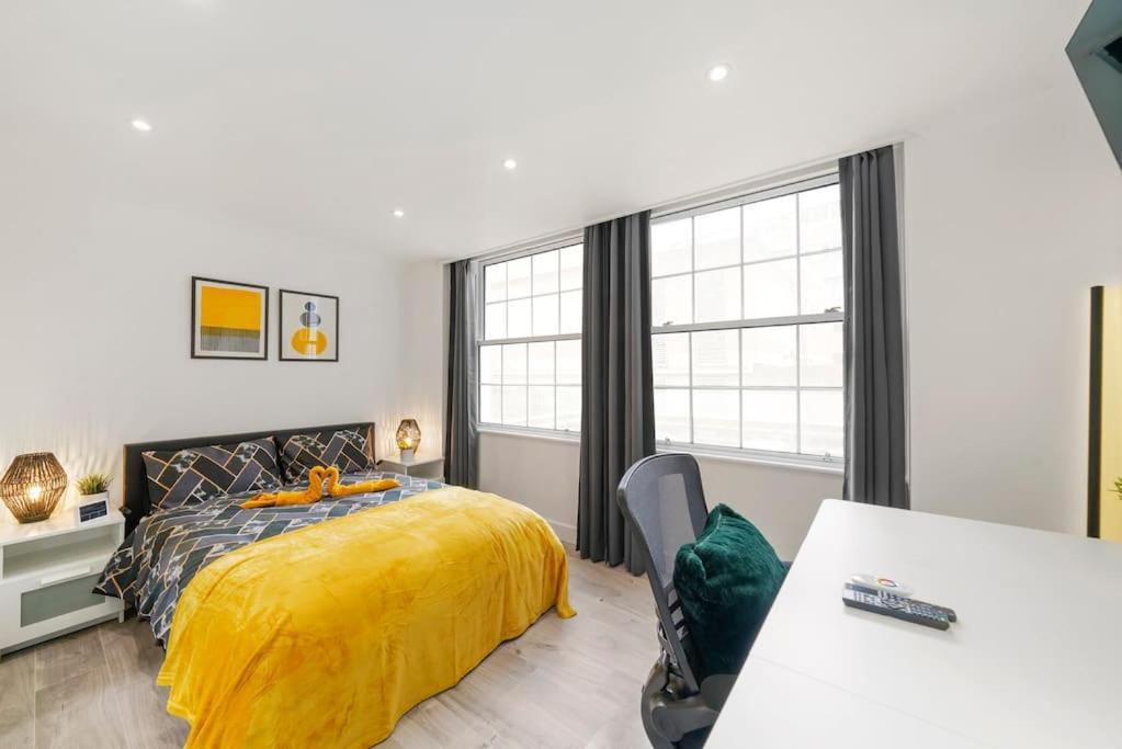 Modern 2 Bedroom Apartment In The Heart Of London Exteriör bild